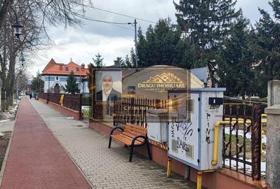 Imobil ultracentral Tecuci/Teren 1110 mp/Cafenea vis a vis  de liceul 1 - 1