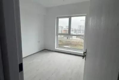 Apartament cu 2 camere decomandat în Theodor Pallady