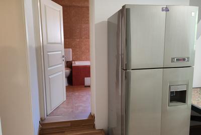 Apartament 3 camere liber la vanzare zona Colinei - 15