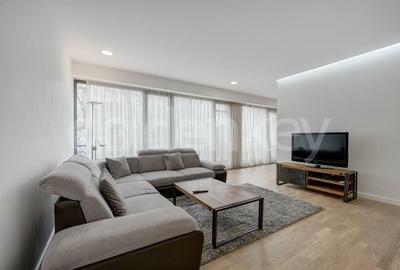 Apartament cu 3 camere | mobilat complet modern | loc de parcare - 1