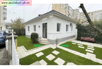 Casă individuală cu 5 camere în Gheorghe Doja