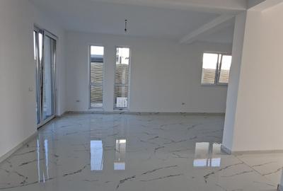 Duplex finalizat la cheie cu 5 camere - 5