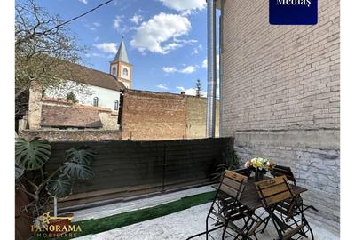 Apartament la etajul 1 cu terasa de 21.5 mp, situat în zona centrală - 16