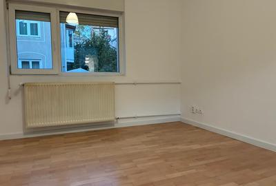 Casă individuală cu 5 camere în Turda