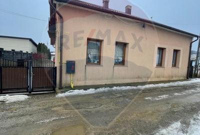 Casă de vânzare Rădăuți - 33