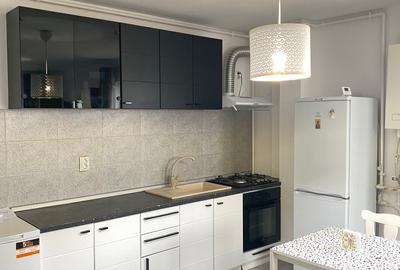 Garsonieră modernă cu balcon spectaculos de 20 mp | Zona Trapezului –1 Decembrie - 10