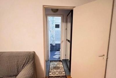 2 camere - Pacurari- Carrefur Express-  41 mp - liber- 79000 euro - 5