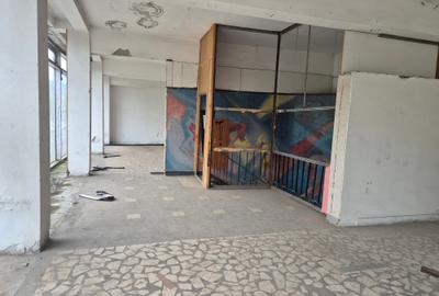 Închiriez spațiu comercial - 4
