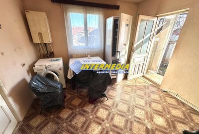 Casa de vanzare I 733 mp teren I Alba Iulia I 3 camere I toate utilitatile I - 9