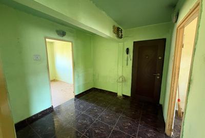 Apartament 3 camere, decomandat, etaj 3 - 9