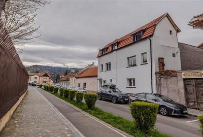 FILM&LIVE!I Imobil cu acces dublu, investitie/locuinta cu stil,Centru Istoric,Br - 2