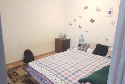 Apartament doua camere, nedecomandat, etaj trei, CT, termopan, balcon, geam baie - 7