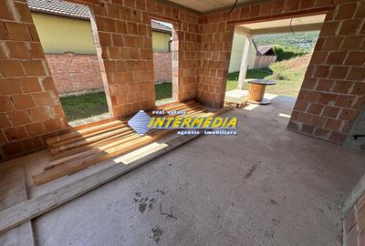 CASA LA ROSU i ALBA IULIA I 260 MP UTILI I TEREN 900 MP I TOATE UTILITATILE I - 18