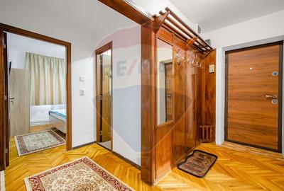 3 camere - 2 bai - 450€ - 0% Comision - Decomandat - 2