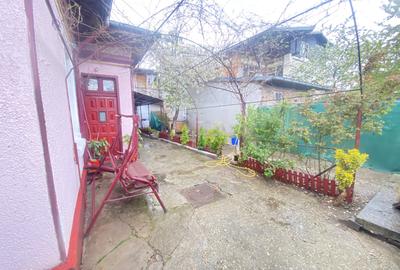 Casa- 4 camere- Sector 5- COMISION 0% - 29