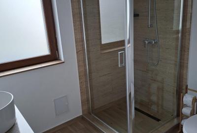 Proprietar vand casa cu posibilitate de pensiune - 10