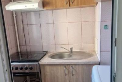 Garsonieră semidecomandată, mobilată în Titan