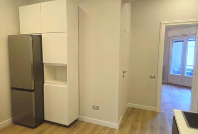 3  camere Calea  Victoriei /Renovat /Vintage /ideal locuinta  sau  sediu  firma - 5