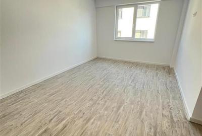 Apartament cu 2 camere decomandat în Vișani