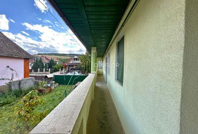 Casă cu 2 camere și teren generos | Roteni | 69.000 € - 7