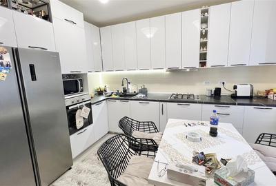 Casa individuala cu 5 camere, 270 mp, Tractorul - zona Coresi - 9