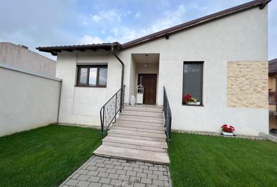Birou la Casa 4 Camere 120 mp + Terasa 20 mp + Garaj 60 mp + curte 80mp - 12