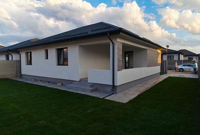 FARA COMISION in Bacu casa 4 camere 2 bai placa beton la pod incalz pardoseala - 11