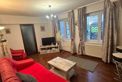 Apartament cu 2 camere semidecomandat, mobilat în Universitate