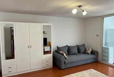 Garsoniera spatioasa et 2 v aurie parc sub arini - 1