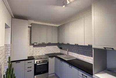 Apartament cu 3 camere, 2 bai, balcon, zona Teilor - 4