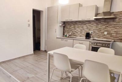 3 Camere Ultracentral - vedere panoramica Catedrala - 80mp - 1