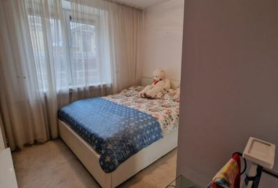 Calea Victoriei - Centrul Istoric 4 camere spațioase etaj 3/6, imobil 1979 - 3