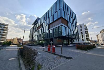 Spațiu comercial de închiriat – 110 mp – zonă centrală, exclusivistă – parcare - 8