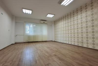 Spațiu comercial, 77 mp în Unirii