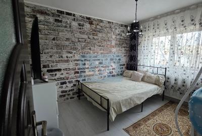 Apartament 4 camere, et. 2 - Bulevard - 5