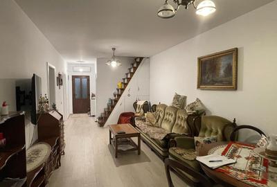 Duplex cu 3 camere în Moșnița Veche