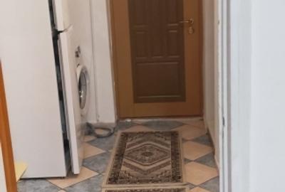 Garsoniera - zona Podu Ros - restaurant Cotnari - 1