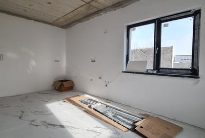 Casă individuală cu 4 camere în Costi