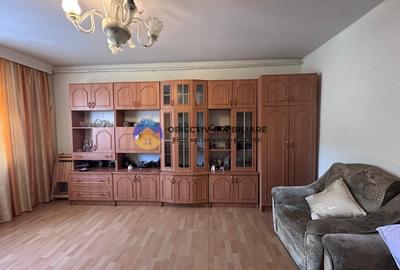Apartament 3 camere de vânzare - Zona Centrală / 2 băi - 3