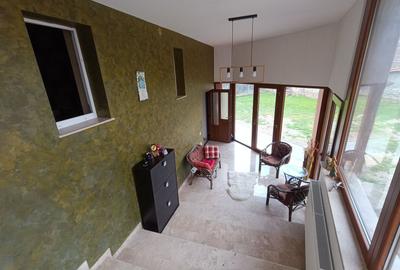 Casa cu 3 camere, 150 mpu, mobilata, utilata, garaj, curte, Ampoita - 6