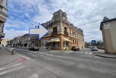 Lugoj,  Apartament, Centrul Orasului, Priveliste Superbă, 2 Cam., Dec, 79 M - 38