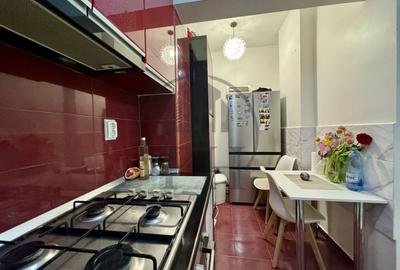 Apartament 3 camere de vanzare Constanta, Bd. Ferdinand - 10