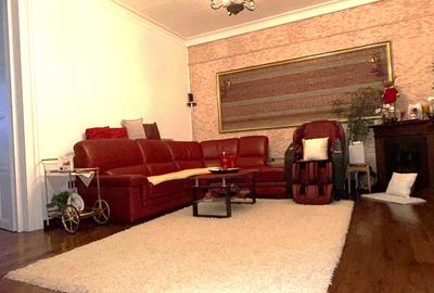 Apartament exclusivist în clădire istorică – 100 mp, 3 camere, Central - 2