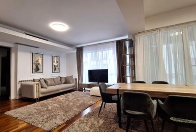 Apartament cu 4 camere semidecomandat, mobilat în Herăstrău