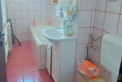 De vanzare apartament cu 4 camere, strada Anghel Saligny, 85.000 euro - 2
