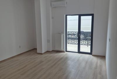 Spațiu comercial, 45 mp în Central