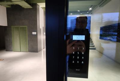 Închiriere studio totul nou Universitate - - 40