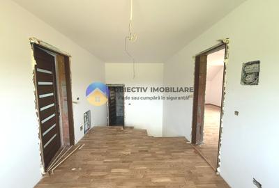 CASĂ cu teren 1211 mp DOBRENI, judetul Neamț - 16
