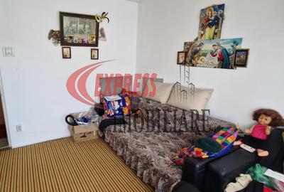 Titan, Basarabia, Metrou Costin Georgian - 3