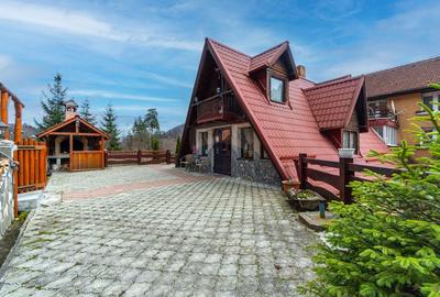 Spațiu comercial, de 1,200 mp, în Central